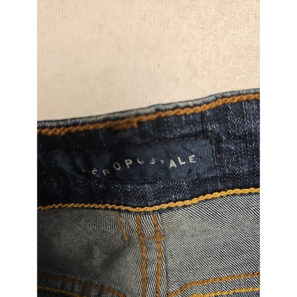 Aeropostale Essex Straight Leg Denim Blue Jeans men's Size 28x32 Distressed - Picture 4 of 6